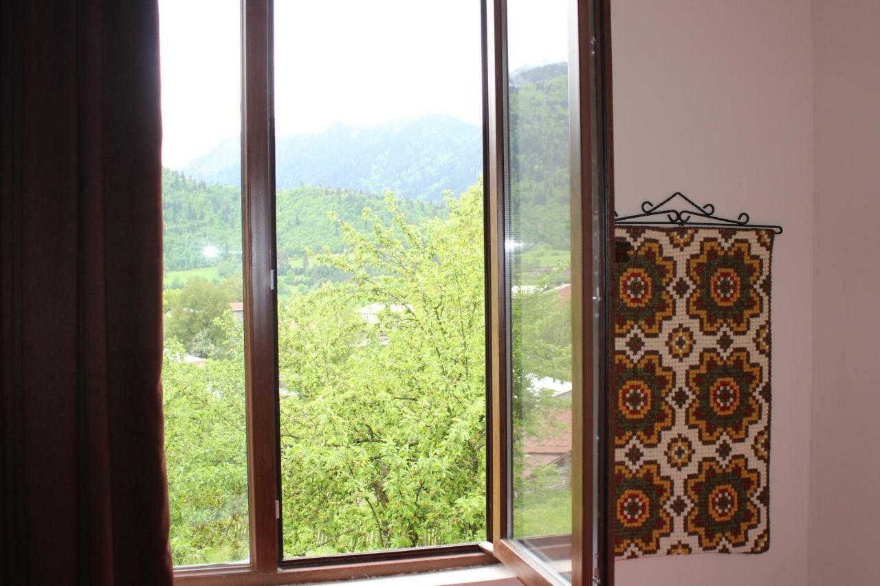 Village House Mestia Ngoại thất bức ảnh